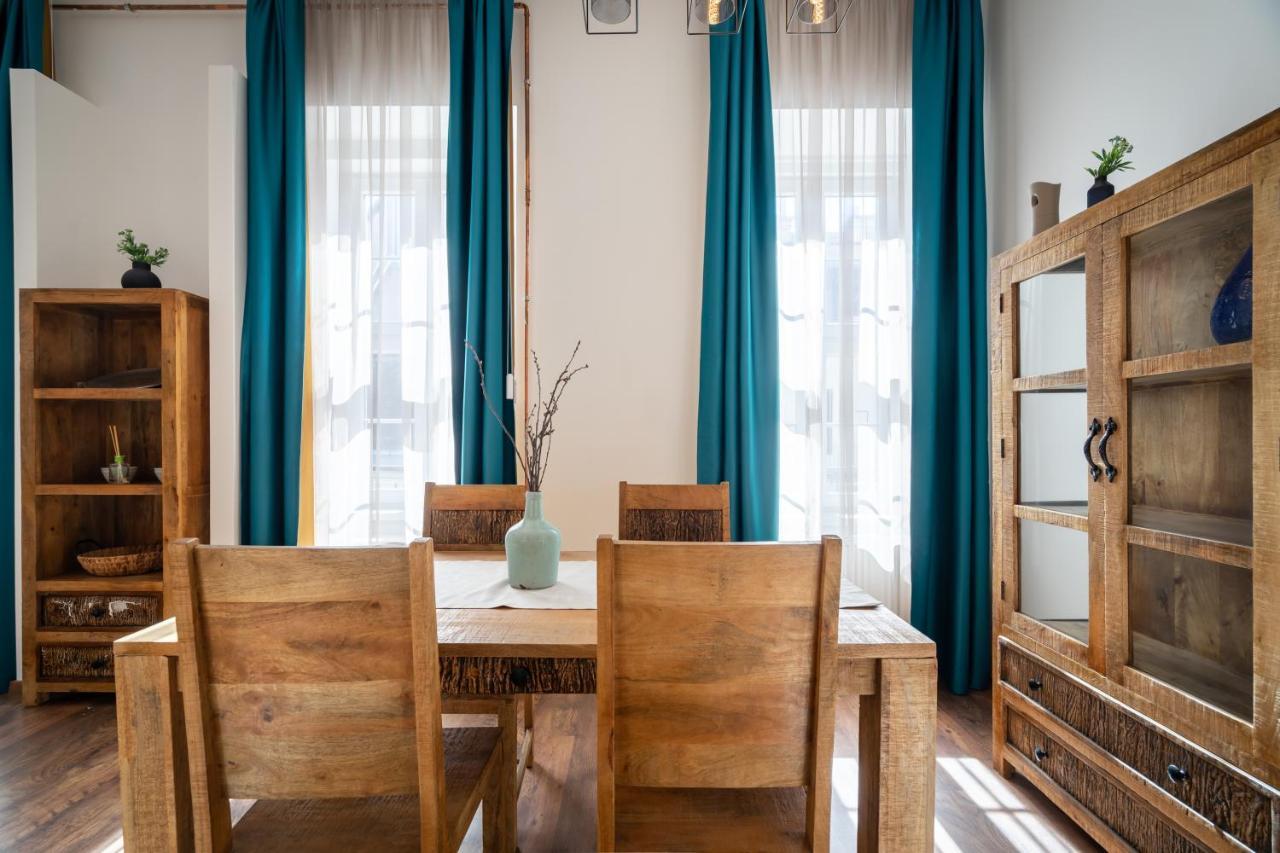 Basilika View Elegant Suite Need Reservation For Free Parking Budapest Exterior photo