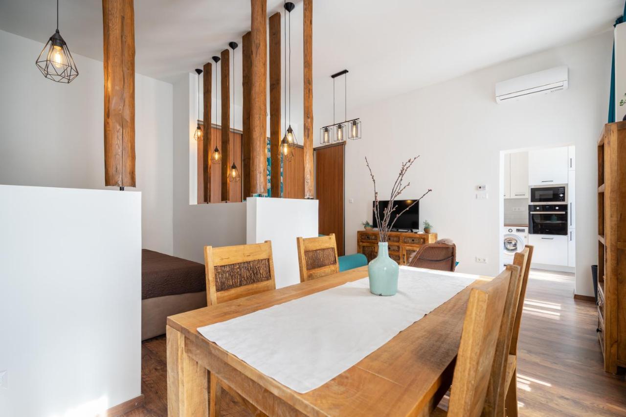 Basilika View Elegant Suite Need Reservation For Free Parking Budapest Exterior photo