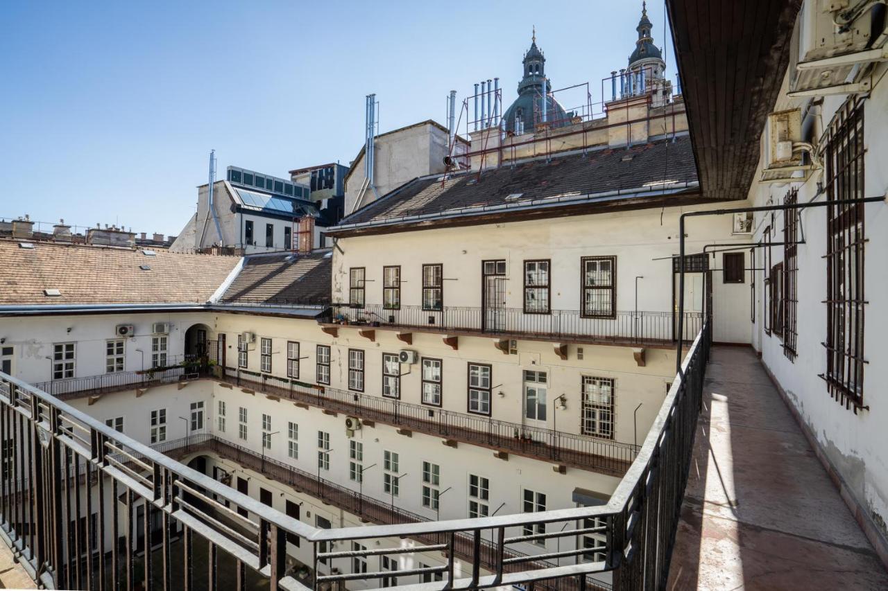 Basilika View Elegant Suite Need Reservation For Free Parking Budapest Exterior photo